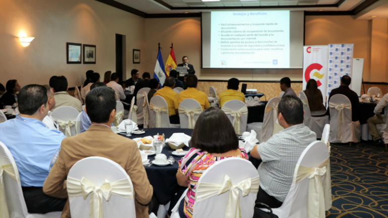 Implementación del Sistema FirmaEC en oficinas de la Presidencia de la República de El Salvador