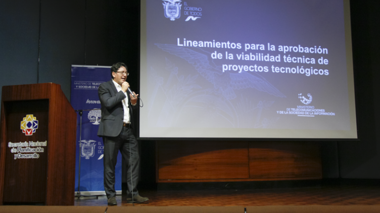 Capacitación “Lineamientos para la aprobación de la viabilidad técnica de proyectos tecnológicos”.